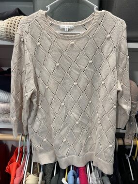 DAY THREAD Diamond-Point Openwork Crewneck Sweater in Cream